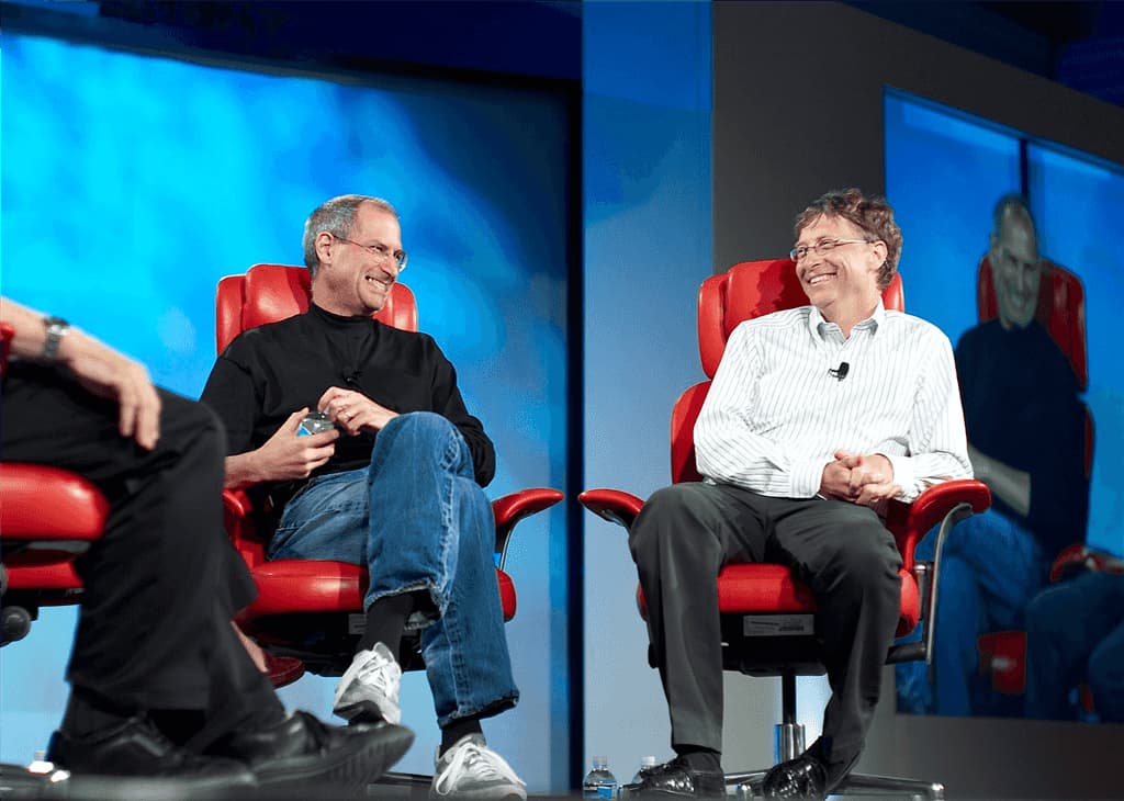 Steve-Jobs-and-Bill-Gates-2