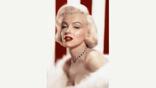 marilyn-monroes-quotes-about-beauty-smile-and-chanel-no-5-2